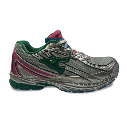 Flamingo Beach Runners